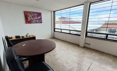 Oficina en Renta en Los Fuertes