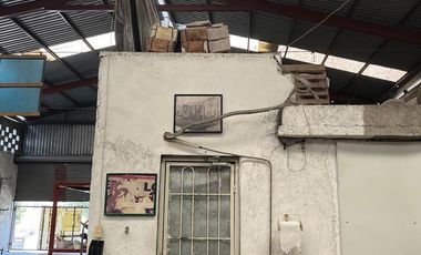 Magnífica Bodega comercial/Industrial  en  Colonia Céntrika-Violeta, Monterrey, N. L.