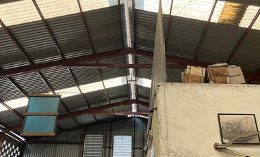 Magnífica Bodega comercial/Industrial  en  Colonia Céntrika-Violeta, Monterrey, N. L.