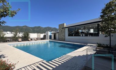 CASA EN RENTA FRACCIONAMIENTO MONTELLAN ZONA CARRETERA NACIONAL MONTERREY