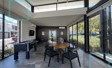 CASA EN RENTA FRACCIONAMIENTO MONTELLAN ZONA CARRETERA NACIONAL MONTERREY