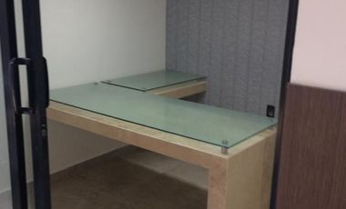 Oficina en Renta Zona la Paz