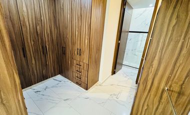 Casa en venta en PUNTA DEL ESTE con recamara en planta baja