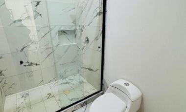 Casa en venta en PUNTA DEL ESTE con recamara en planta baja