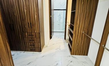 Casa en venta en PUNTA DEL ESTE con recamara en planta baja