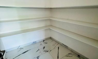 Casa en venta en PUNTA DEL ESTE con recamara en planta baja