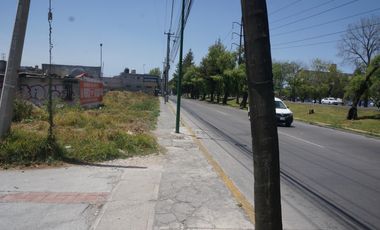 Terreno en  renta, Santa Elena, San Mateo Atenco, con tres frentes