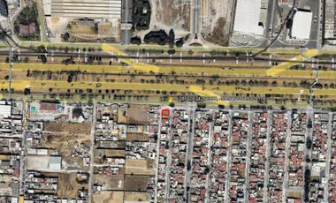 Terreno en  renta, Santa Elena, San Mateo Atenco, con tres frentes