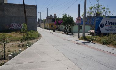 Terreno en  renta, Santa Elena, San Mateo Atenco, con tres frentes