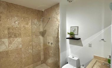 DThe One Tower Condoepartamento