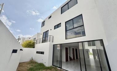 CASA EN RENTA EN SAO PAULO, ZONA LOMAS DE ANGELÓPOLIS II