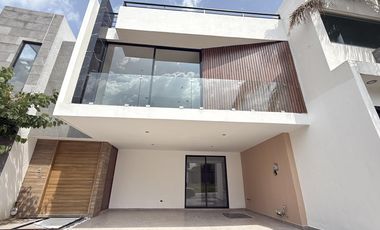 CASA EN RENTA EN SAO PAULO, ZONA LOMAS DE ANGELÓPOLIS II