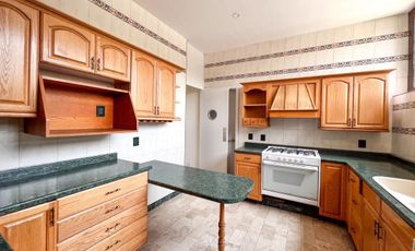 DEPARTAMENTO EN RENTA EN PB PALMAS CORINTO LOMAS DE CHAPULTEPEC CON JARDIN