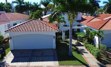 Casa en  renta en El Cid