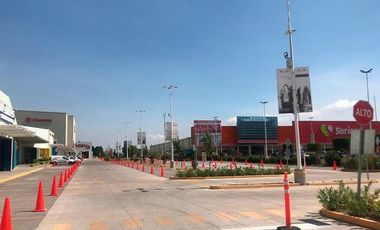 Local en Renta Centro comercial Hilvana 107 m2