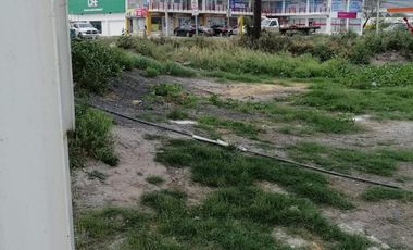 Terreno en  en avenida importante