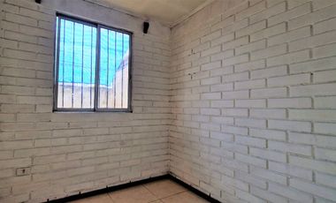 Arriendo de casa de un piso, 3 dormitorios, en Quillota - Villa El Sendero.
