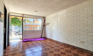 Arriendo de casa de un piso, 3 dormitorios, en Quillota - Villa El Sendero.