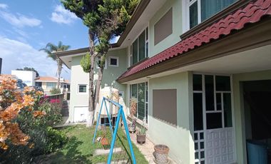 Casa en renta con cuatro habitaciones y jardín en Tizatlan, Tlaxcala.