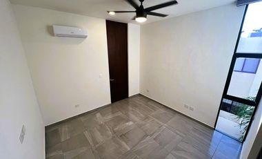 Townhouse de Lujo en Renta, Privada Natuur,Montebello,2hab,2,5baños,rooftop
