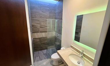 Townhouse de Lujo en Renta, Privada Natuur,Montebello,2hab,2,5baños,rooftop