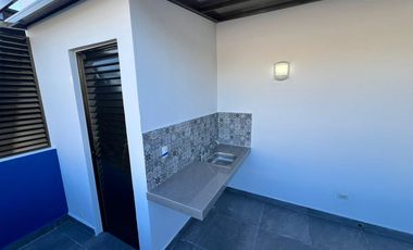 Townhouse de Lujo en Renta, Privada Natuur,Montebello,2hab,2,5baños,rooftop