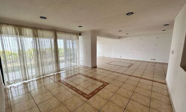 Casa  en renta en Camino Real y Zavaleta