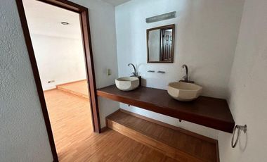 Casa  en renta en Camino Real y Zavaleta