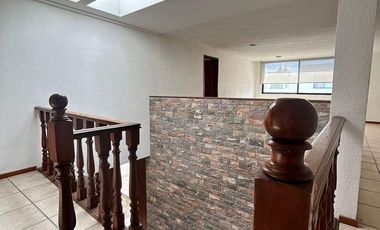 Casa  en renta en Camino Real y Zavaleta