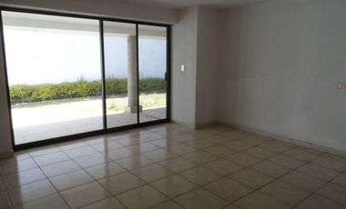 Casa  en renta en Camino Real y Zavaleta