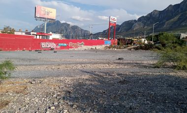 TERRENO COMERCIAL EN RENTA EN SANTA CATARINA