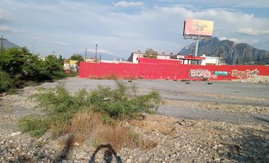 TERRENO COMERCIAL EN RENTA EN SANTA CATARINA