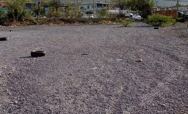 TERRENO COMERCIAL EN RENTA EN SANTA CATARINA