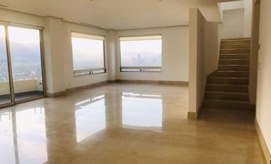 PENTHOUSE EN RENTA TORRES VERONA VALLE ORIENTE $95,000