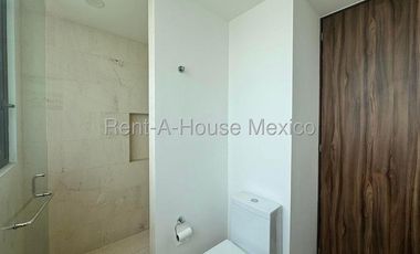 Santa Fe Juriquilla departamento sin muebles en RENTA RAH859