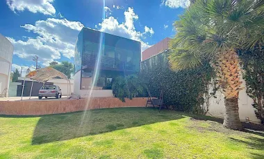 Casa en venta en Ciudad Satelite, Naucalpan de Juárez, México