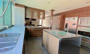 Casa en venta en Ciudad Satelite, Naucalpan de Juárez, México