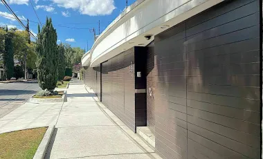 Casa en venta en Ciudad Satelite, Naucalpan de Juárez, México
