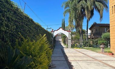 HERMOSA CASA EN RENTA EN EL CENTRO DE SAN JUAN DEL RÍO, QUERÉTARO. SUP. 1,500 m2