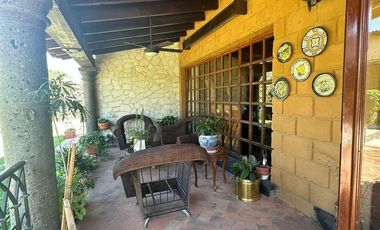 HERMOSA CASA EN RENTA EN EL CENTRO DE SAN JUAN DEL RÍO, QUERÉTARO. SUP. 1,500 m2