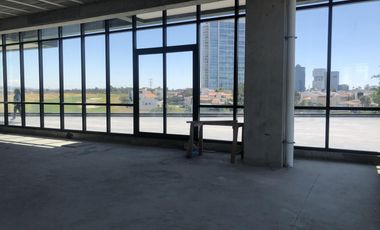 Oficina en renta sobre la Atlixcayotl Torre Cumbre Abanza