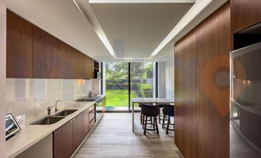 DEPARTAMENTO AMUEBLADO EN RENTA EN ALEGRA TOWERS TIPO GARDEN PB CON JARDÍN PRIVADO