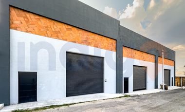 BODEGA EN RENTA CERCA DE SANTA ROSA JÁUREGUI EN CALLE ABIERTA