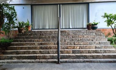 Casa de un nivel en venta o renta La Calera con alberca