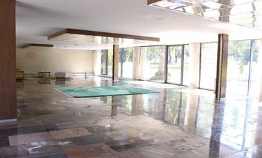 Casa de un nivel en venta o renta La Calera con alberca