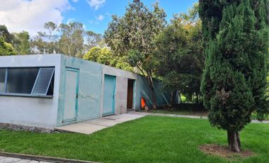 Casa de un nivel en venta o renta La Calera con alberca