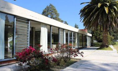 Casa de un nivel en venta o renta La Calera con alberca