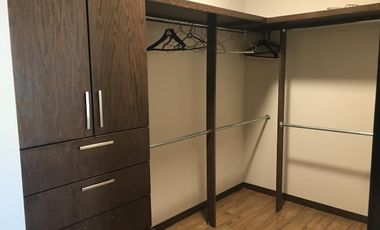 Torre A depto Amueblado 1 recamara ( amplisimo ) excelente