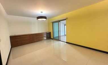 Casa en Renta en Satélite Acueducto