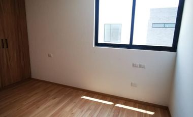 CASA EN RENTA EN CONDOMINIO ROMA MODELO MARIA , MEXICALTZINGO